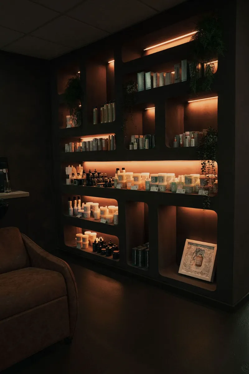 Curated retail shelving